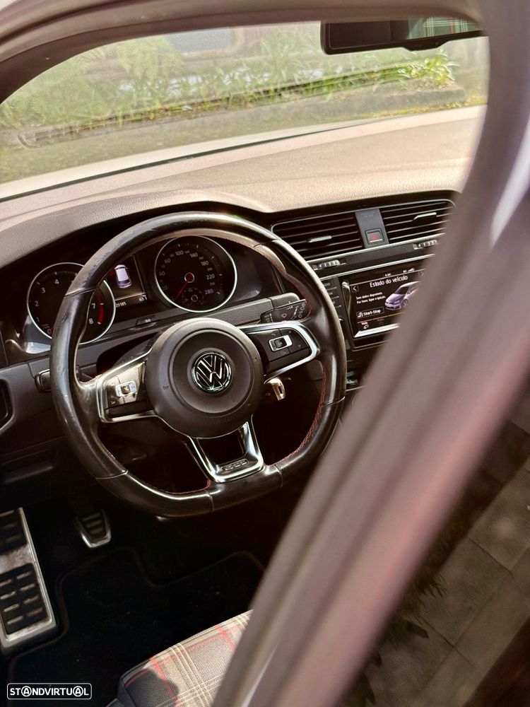 VW Golf 2.0 TSi GTi Performance - 9
