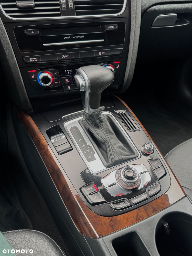 Audi A4 Avant - 27