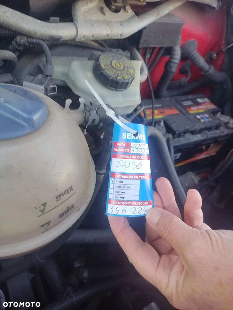 Volkswagen Multivan - 10