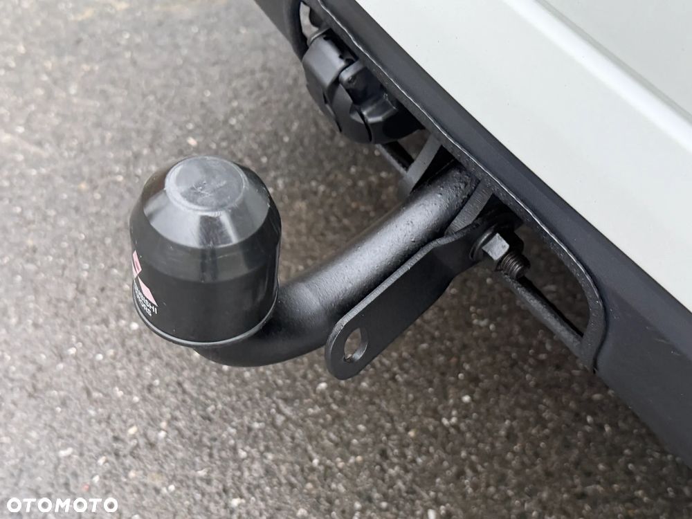 Mitsubishi Outlander 2.0 4WD - 21