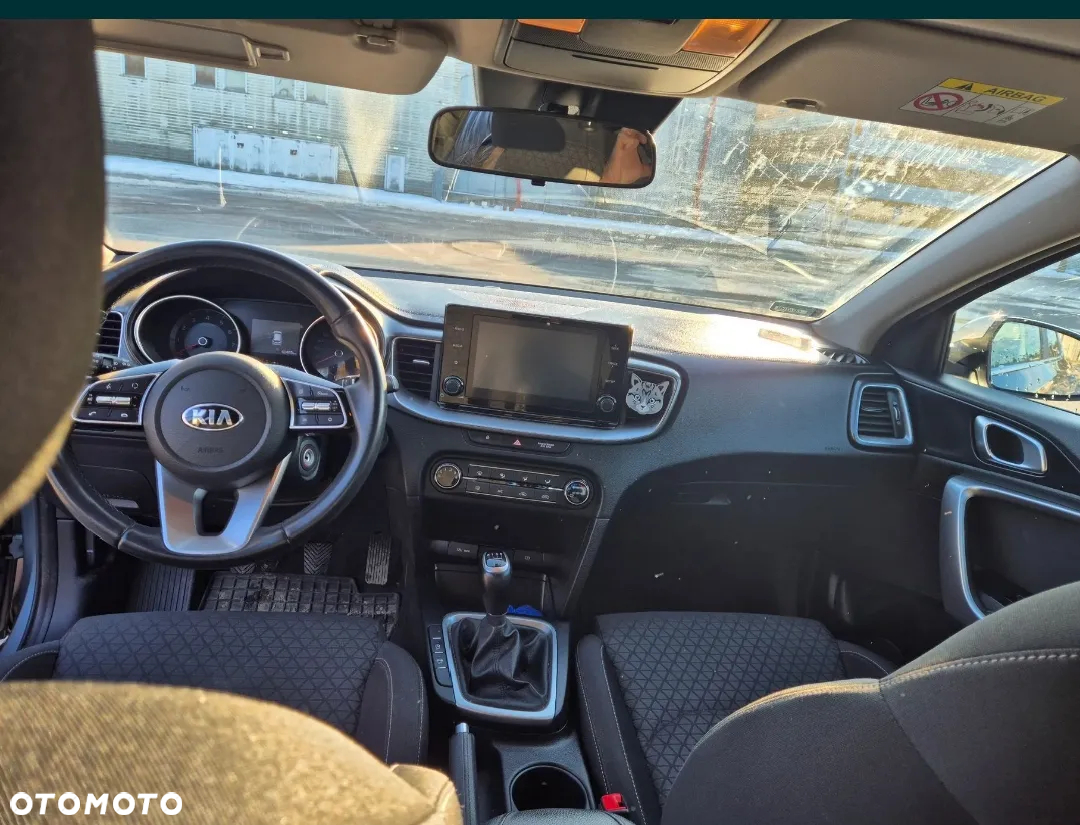 Kia XCeed 1.5 T-GDI M - 5