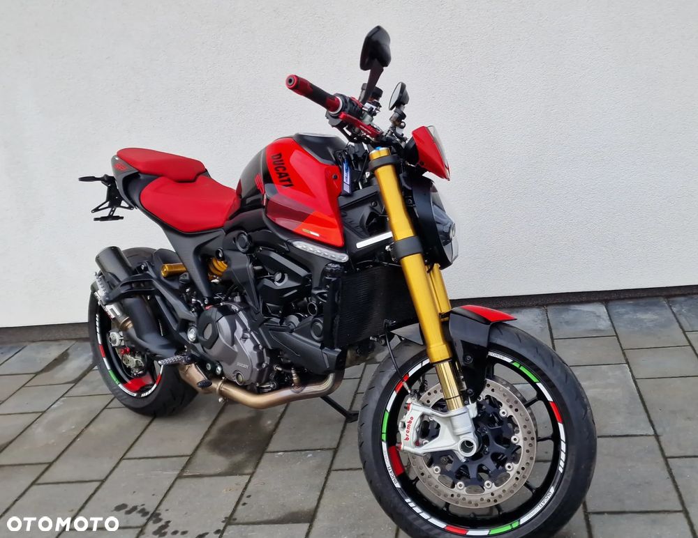 Ducati Monster - 10