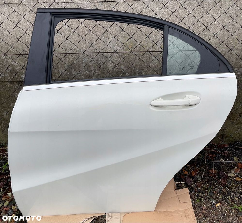 MERCEDES A-KLASA W176 DRZWI LEWY TYŁ LEWE TYLNE A1767300105 - 1
