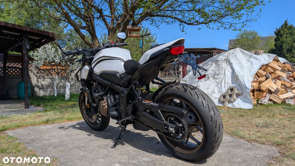 Honda CB - 18