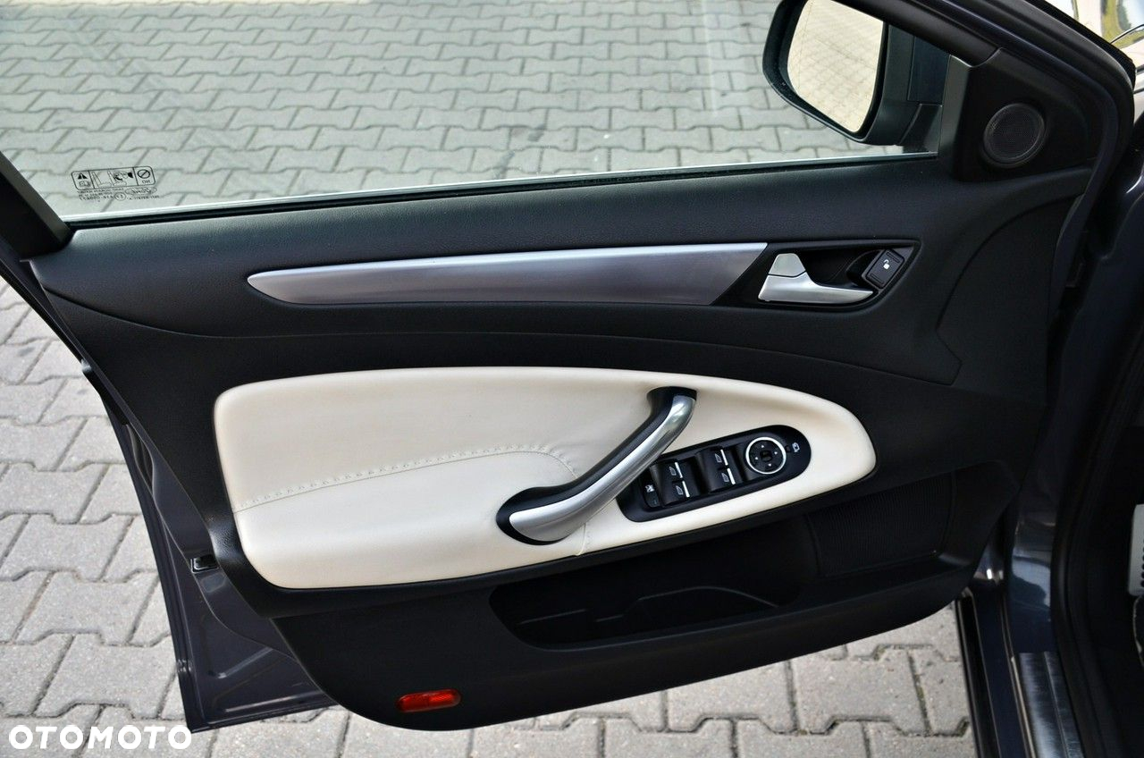 Ford Mondeo - 12