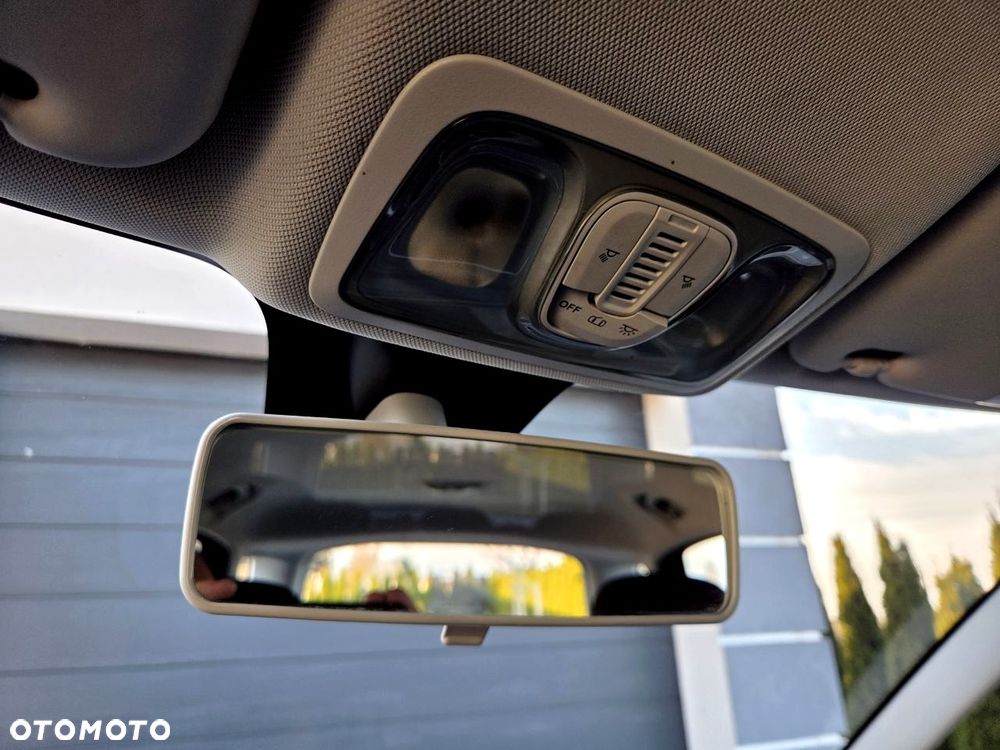 Fiat 500L 1.4 16V Trekking - 29