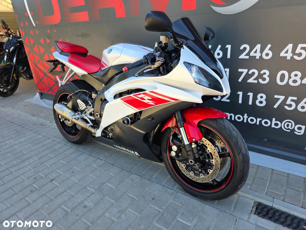 Yamaha R6 - 34