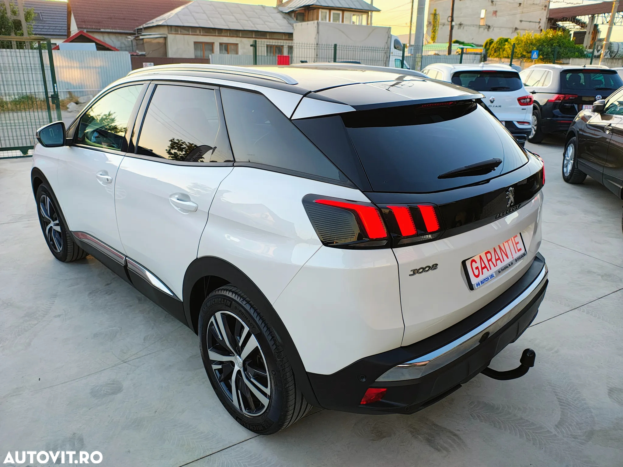 Peugeot 3008 1.5 BlueHDI 130 EAT8 Allure Pack - 11