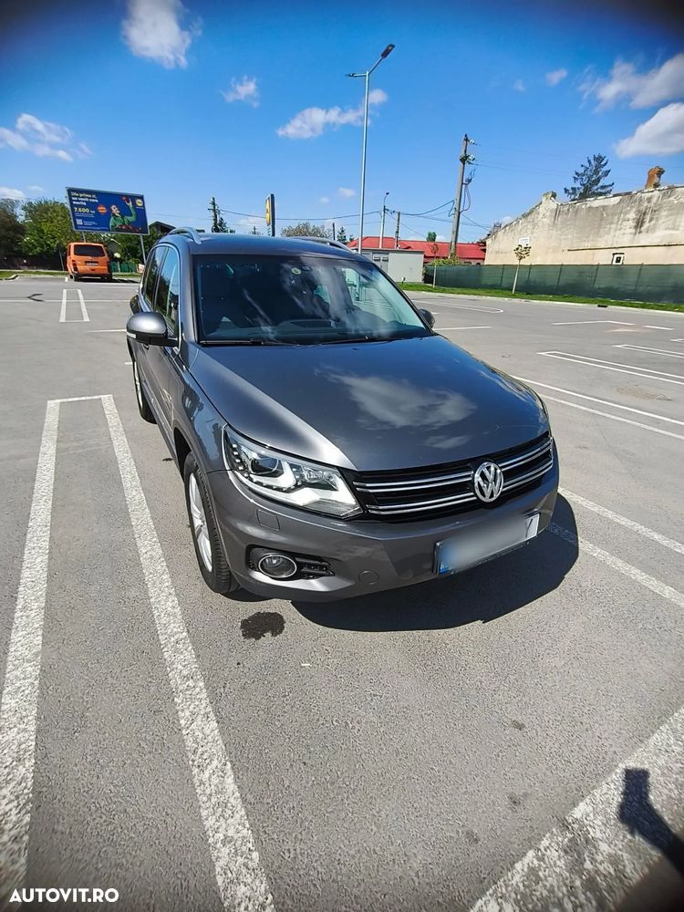 Volkswagen Tiguan - 5
