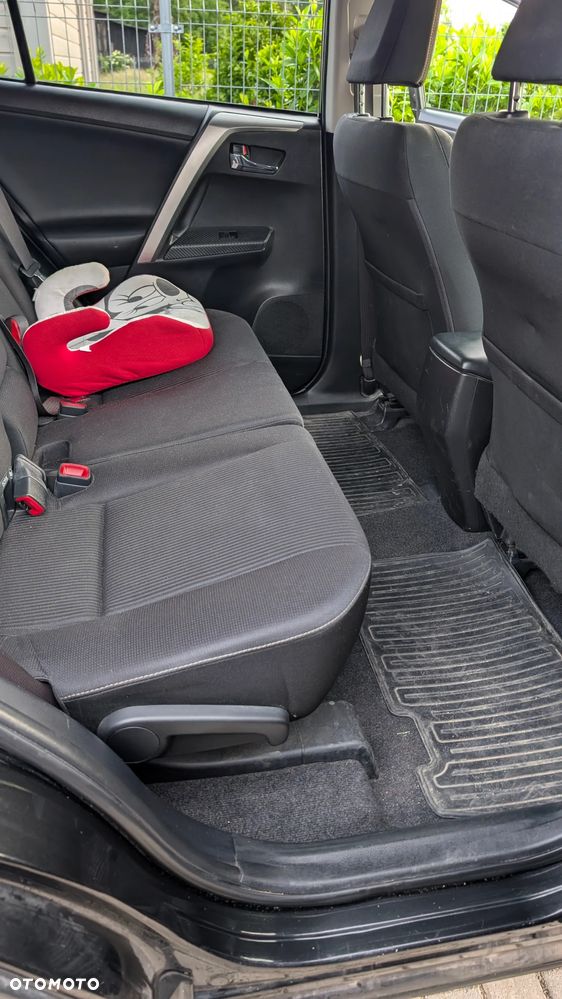 Toyota RAV4 - 12
