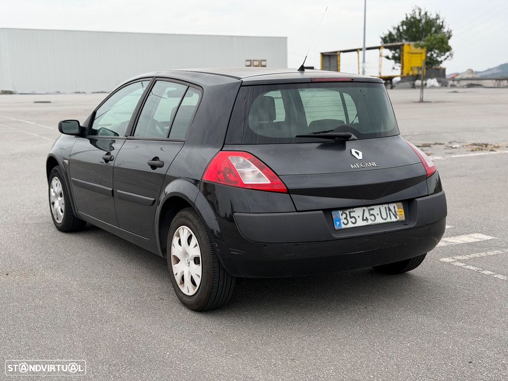 Renault Mégane 1.5 dCi L. Dynamique - 4