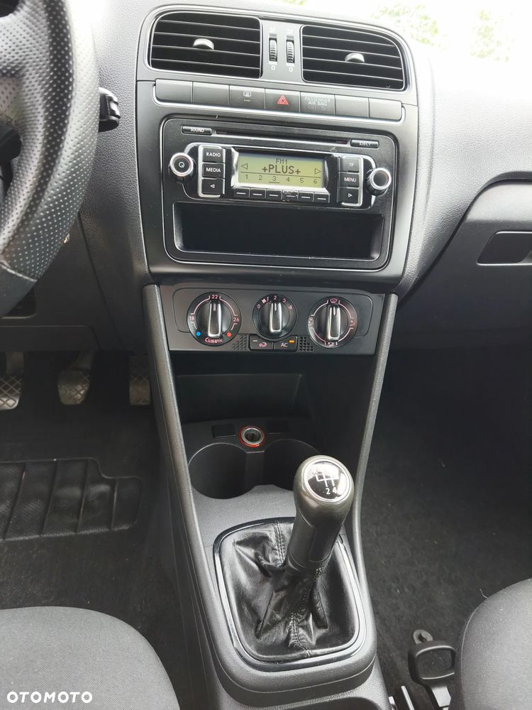 Volkswagen Polo - 11