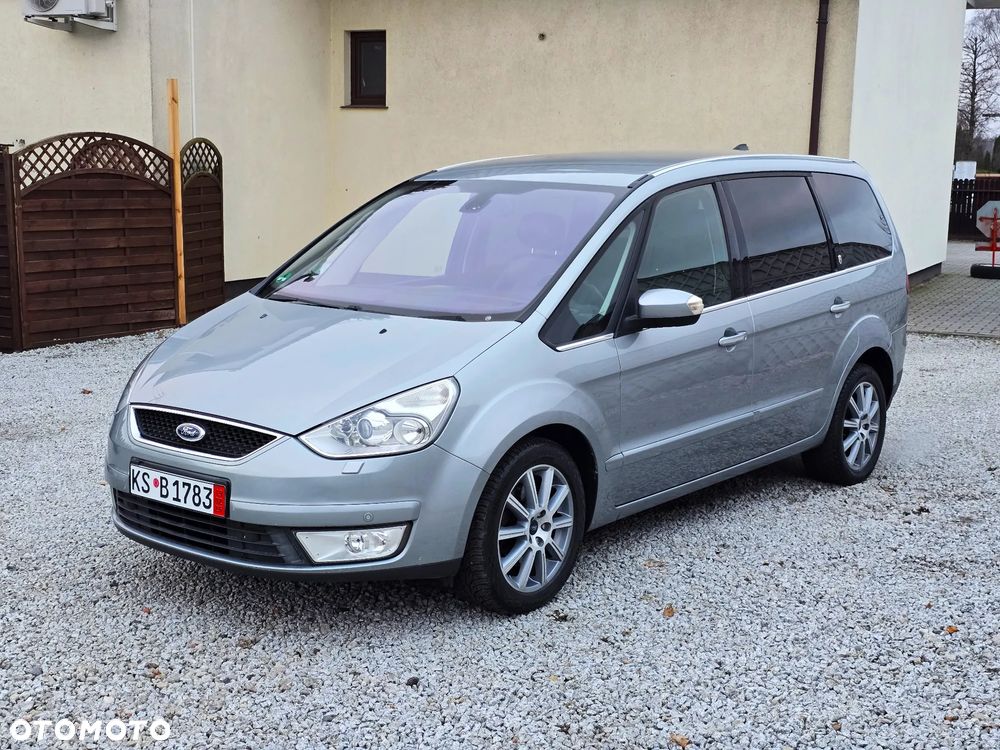 Ford Galaxy 2.0 Ghia - 1