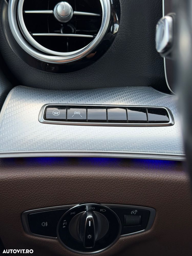 MERCEDES-BENZ E-Class 2019 — imagine 22