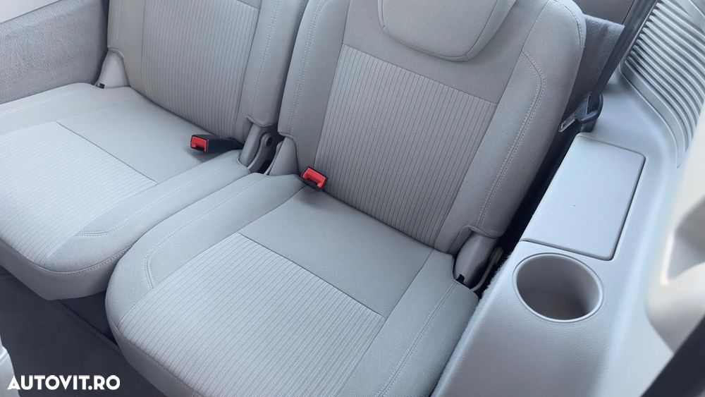 Ford Grand C-Max 1.6 TDCi Start-Stop-System Titanium - 28