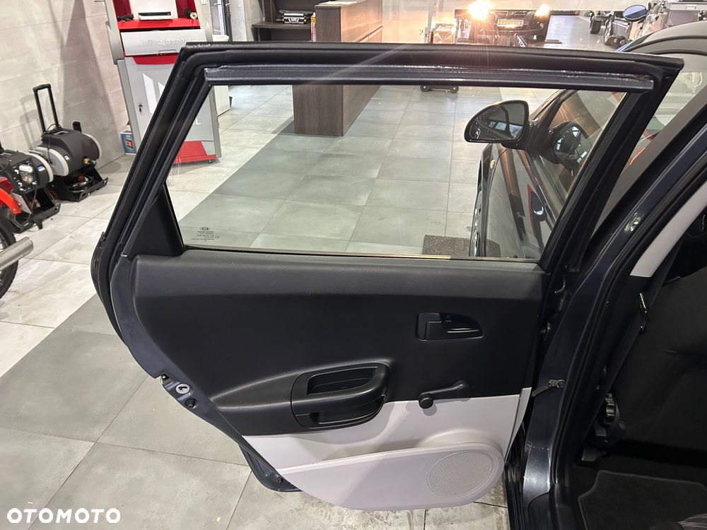 Kia Ceed - 20