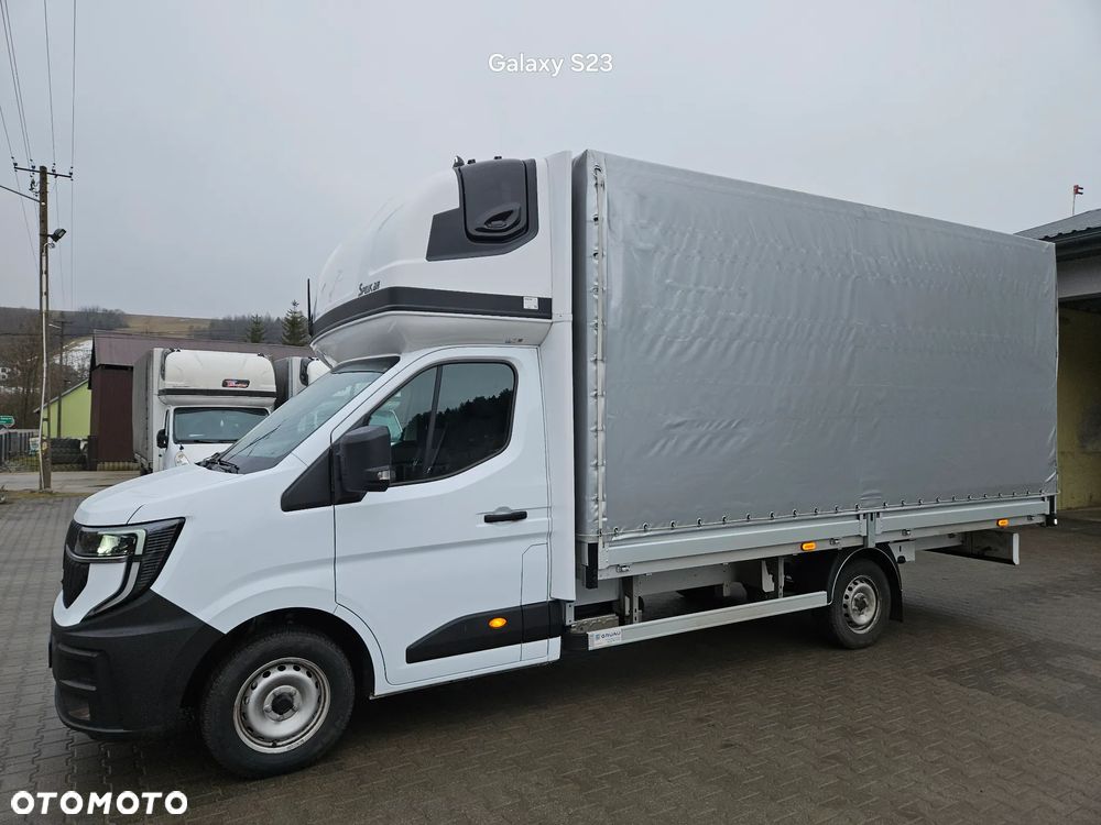 Renault Master - 1