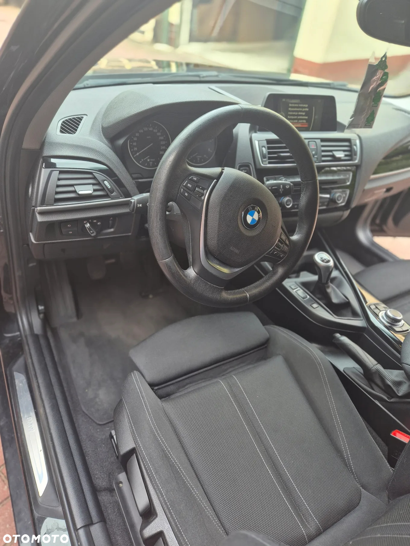 BMW Seria 1 118d Sport Line - 5