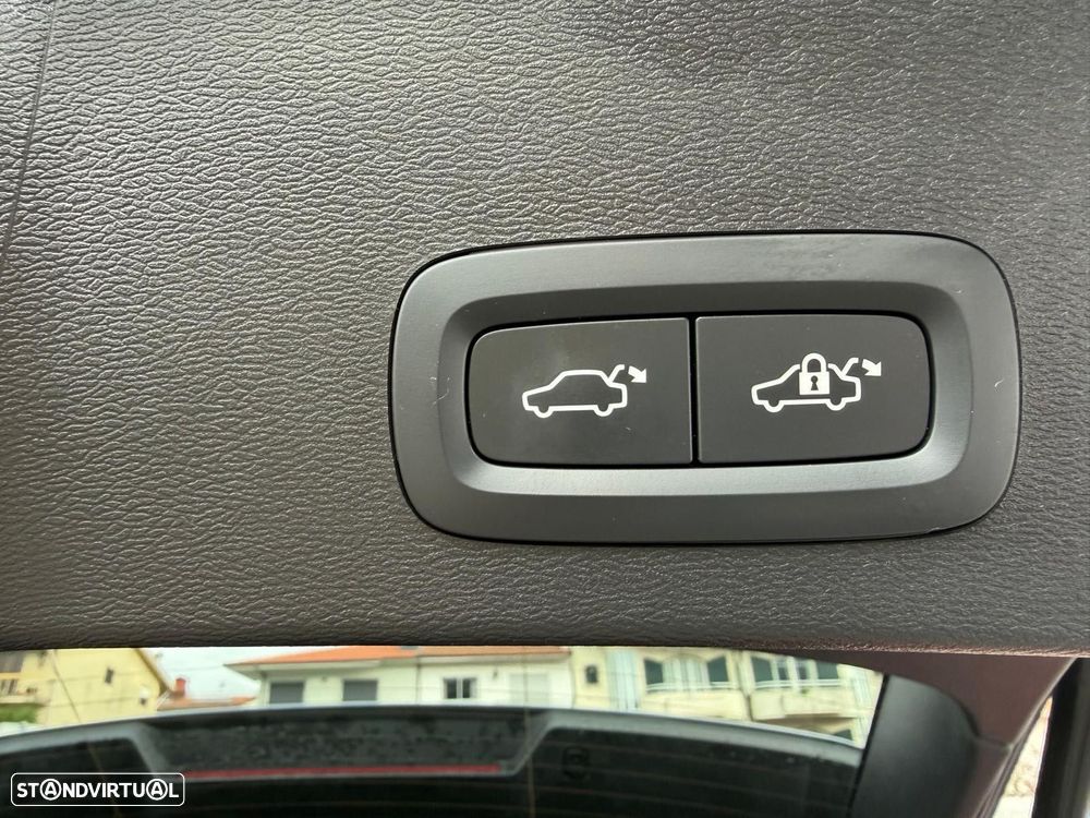 Volvo XC 40 2.0 T4 Inscription - 15