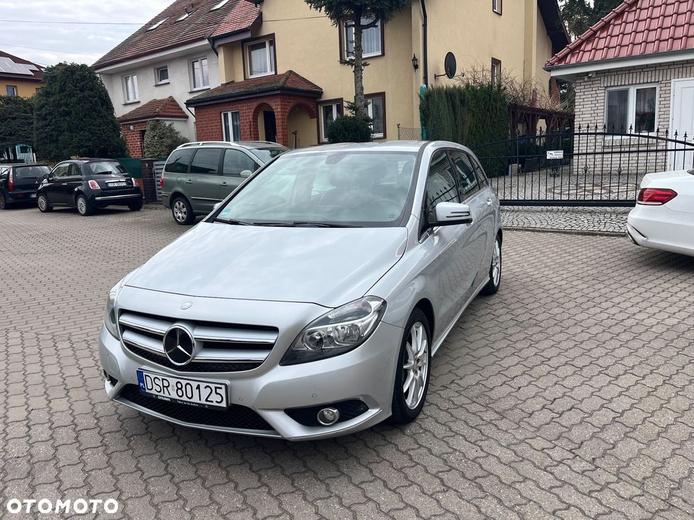 Mercedes-Benz Klasa B 180 CDI (BlueEFFICIENCY) - 1