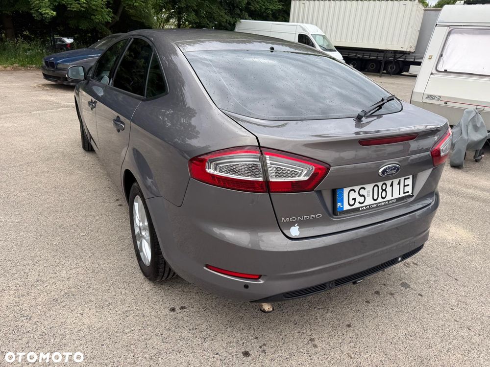 Ford Mondeo 1.6 T Ghia - 7
