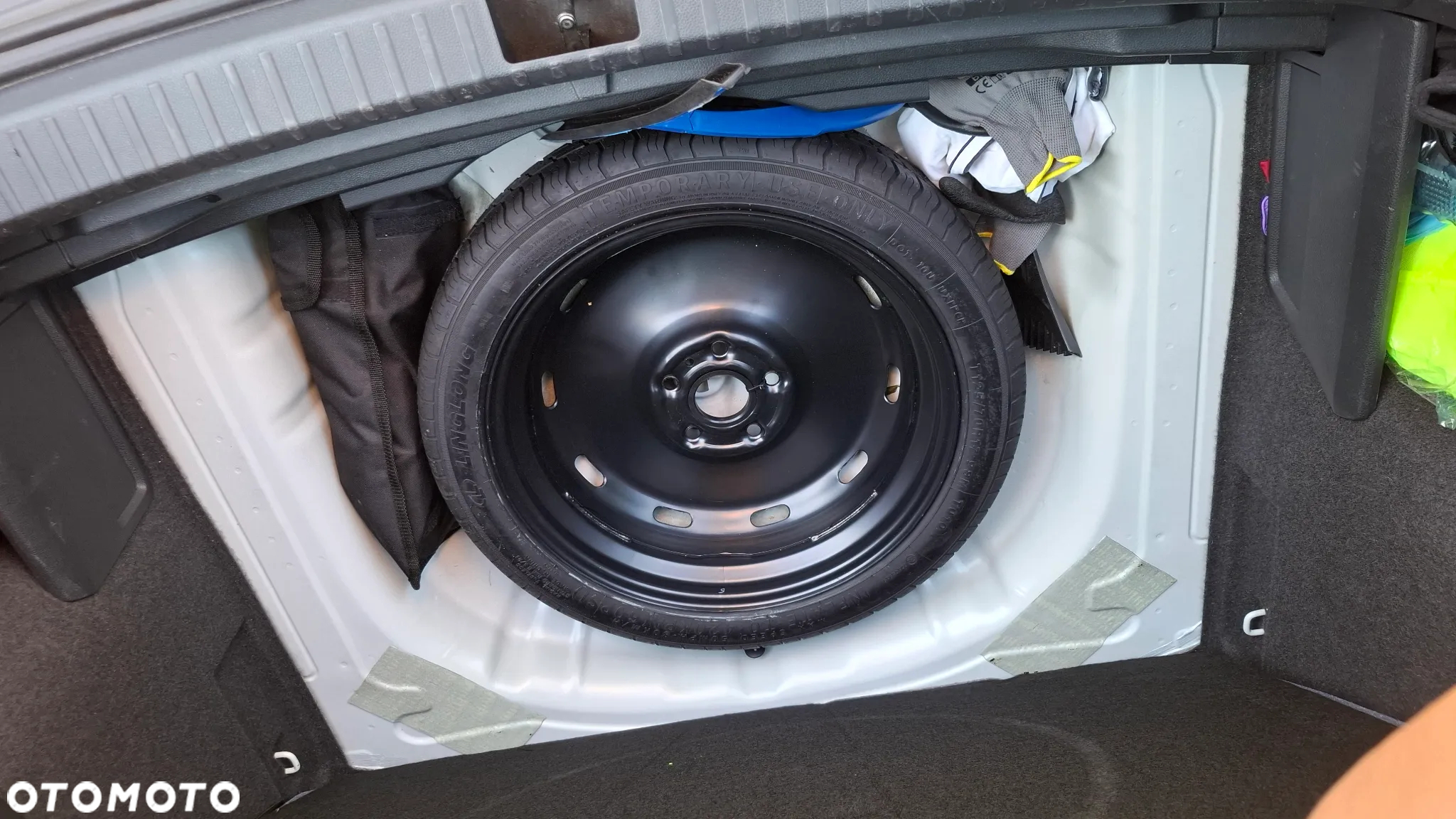 Skoda Karoq 1.5 TSI ACT 4x2 Style DSG - 23
