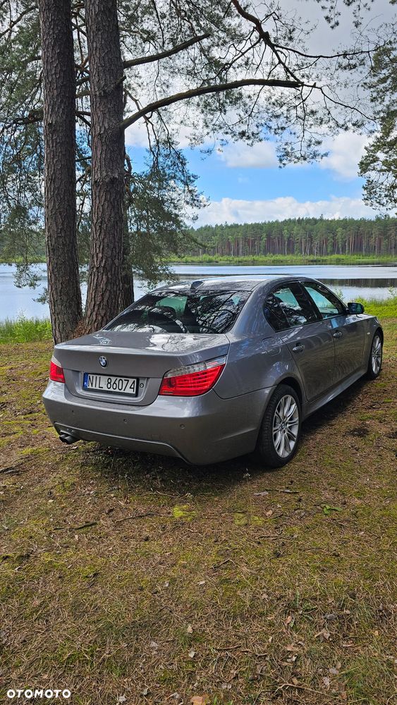 BMW Seria 5 530d xDrive - 9