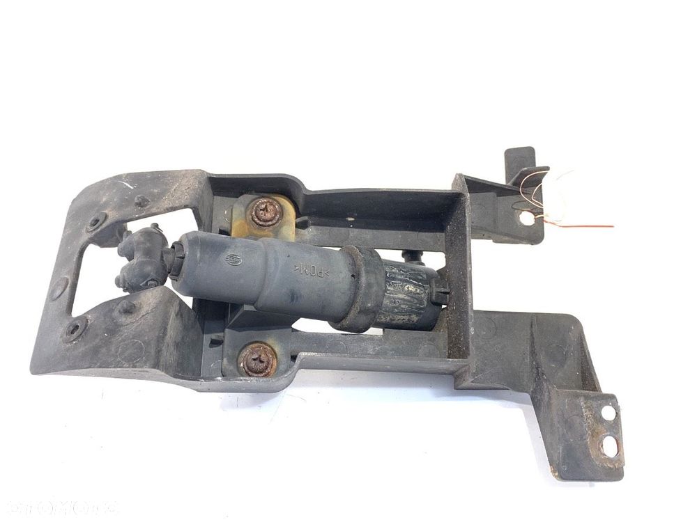 SPRYSKIWACZ REFLEKTORA LEWY PRZÓD  MAZDA 5 (CR19) 2005 - 2010 2.0 CD (CR19) 81 kW [110 KM] olej - 2