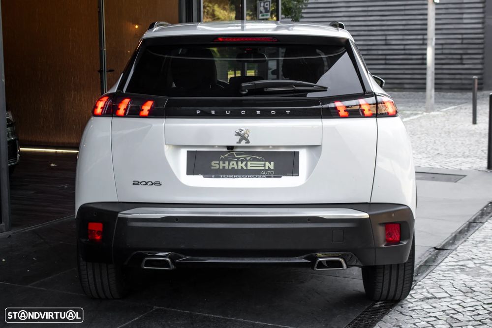 Peugeot 2008 1.2 PureTech Allure EAT8 - 10