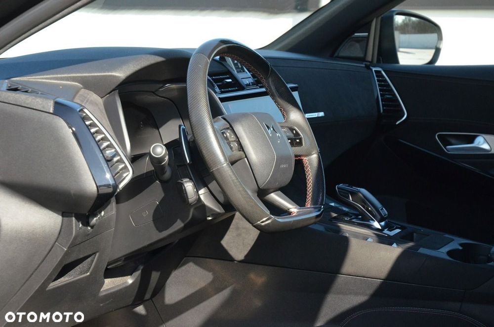 DS Automobiles DS 7 Crossback - 19