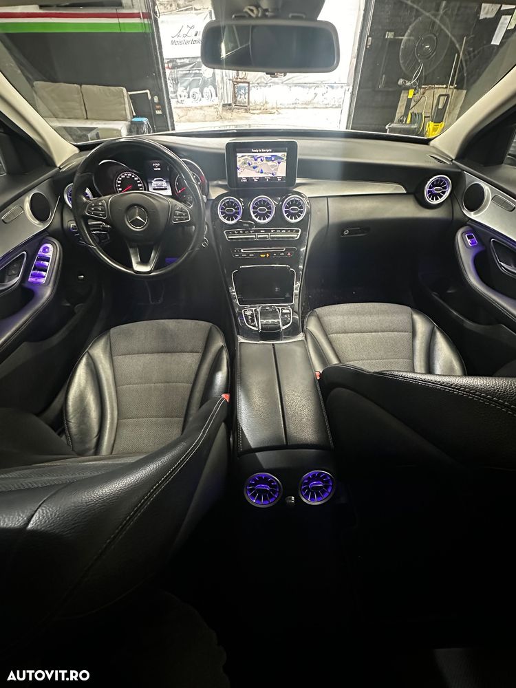 Mercedes-Benz C - 13