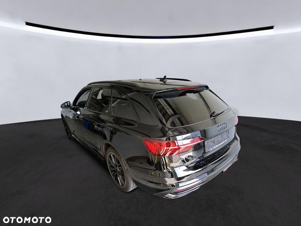 Audi A4 Avant - 4
