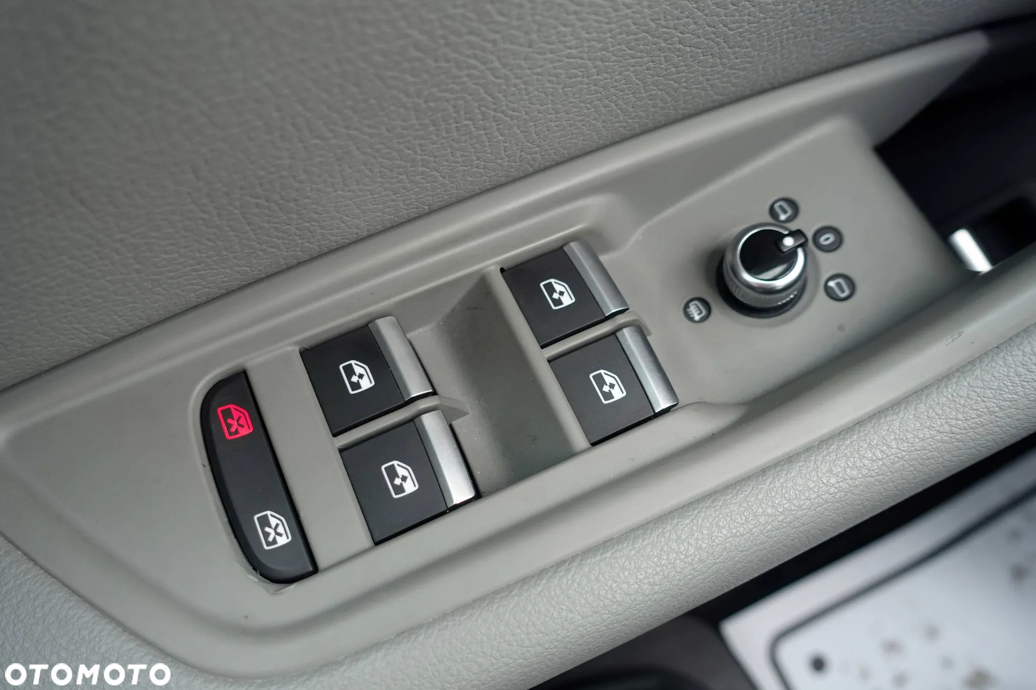 Audi A4 2.0 TFSI Quattro Sport S tronic - 33