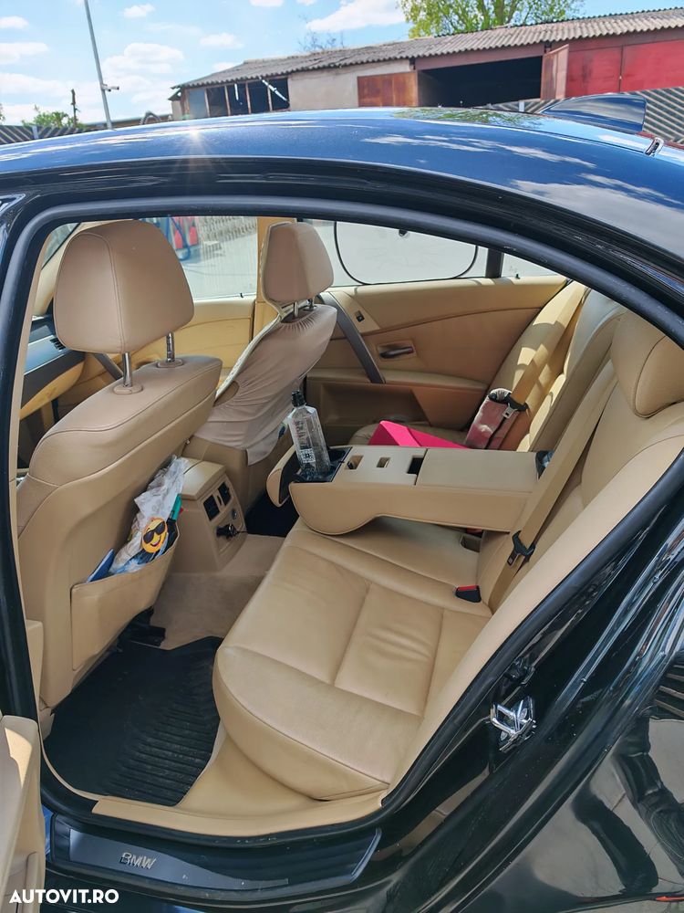 BMW Seria 5 520d Aut. - 8