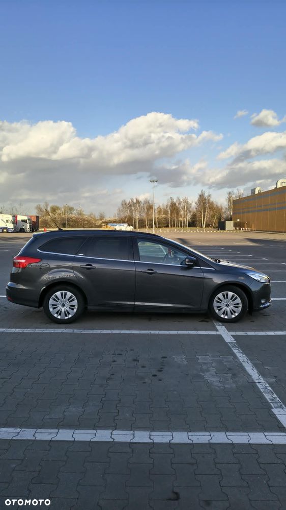 Ford Focus SW 1.5 TDCi SYNC Edition ASS PowerShift - 9