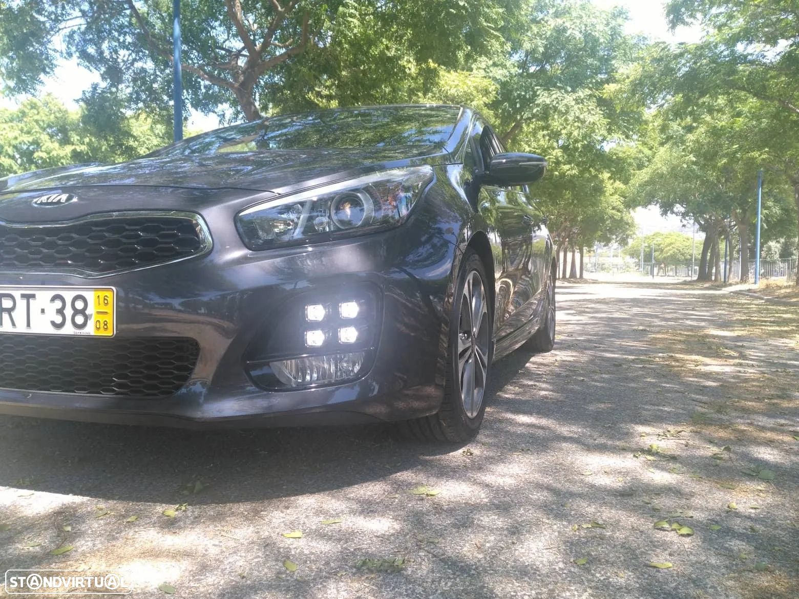 Kia Ceed 1.0 T-GDI GT Line - 1