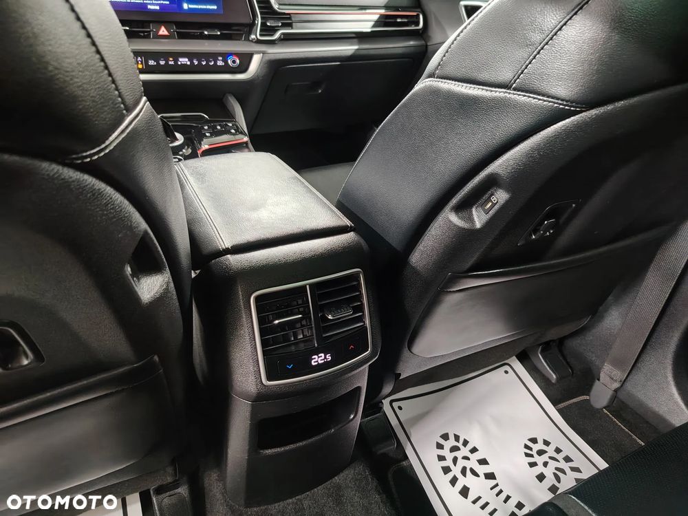 Kia Sportage 1.6T-GDI 2WD GT-line - 24