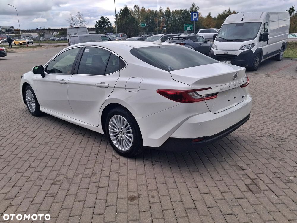 Toyota Camry 2.5 Hybrid Dynamic Force Comfort e-CVT - 7