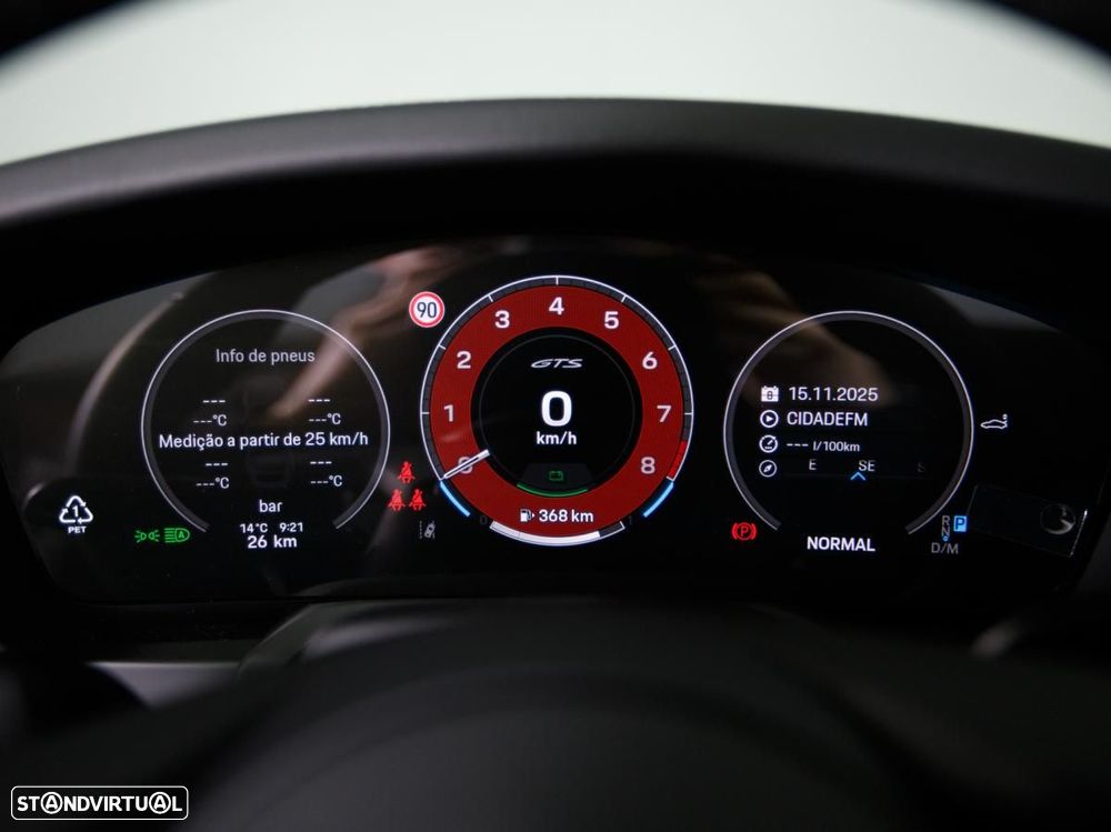 Porsche 911 (992) Carrera 4 GTS - 28