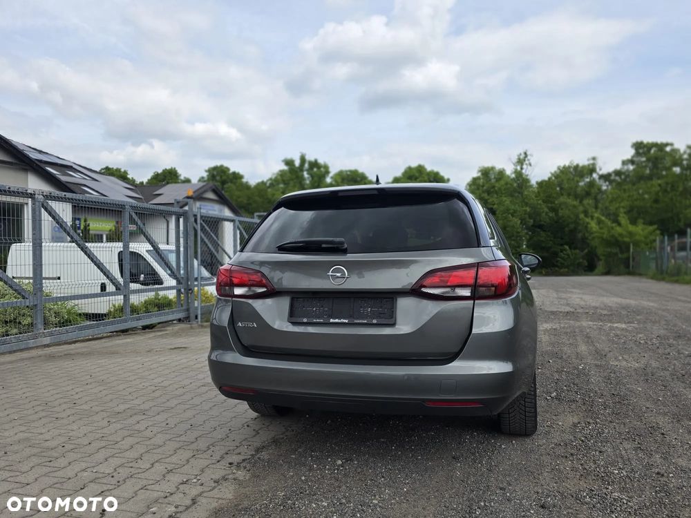 Opel Astra - 3