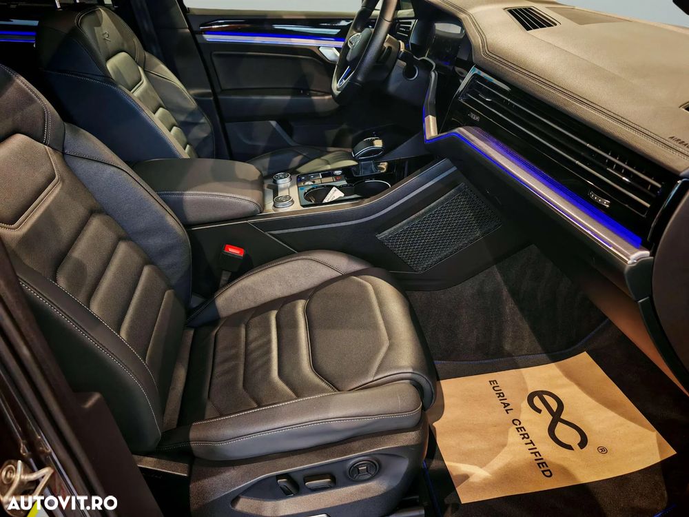 Volkswagen Touareg V6 TSI eHybrid PHEV R - 14