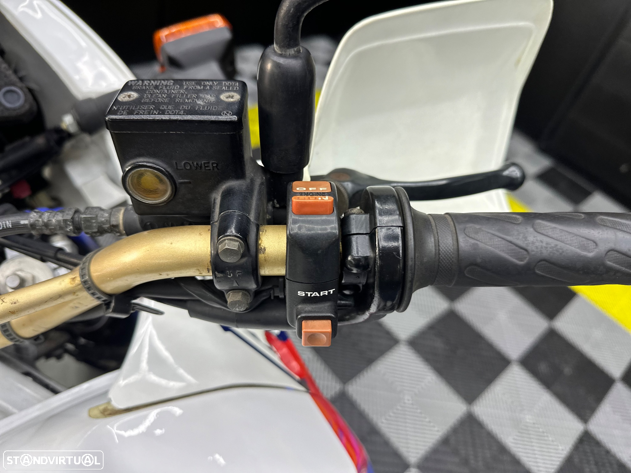 Honda Africa Twin RD04 - 7