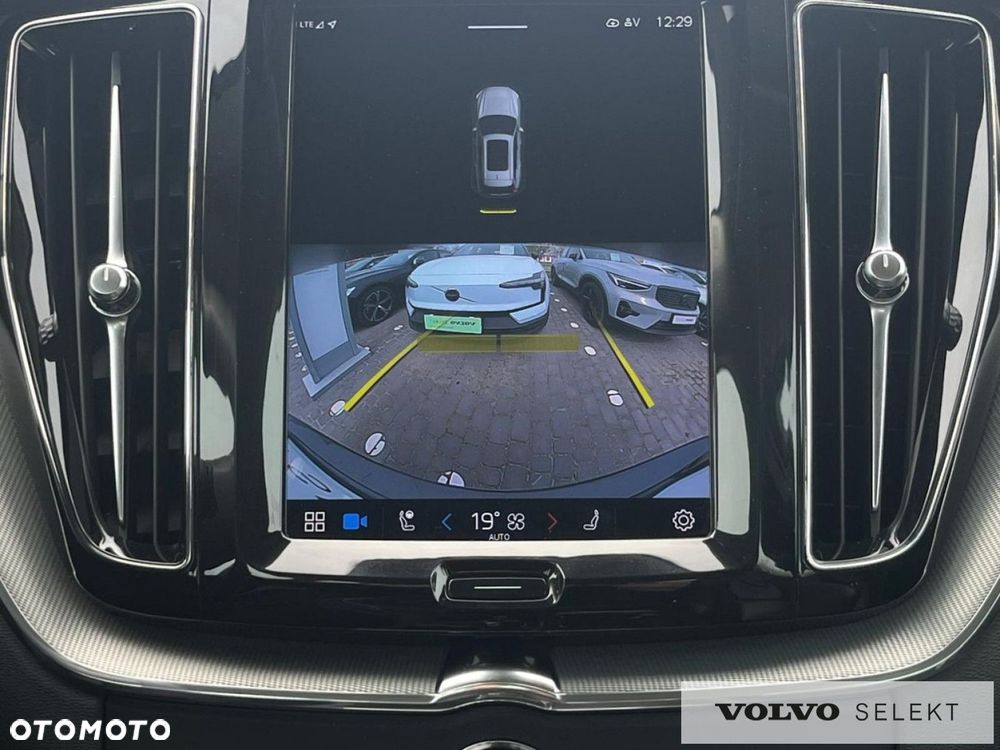 Volvo XC 60 - 23
