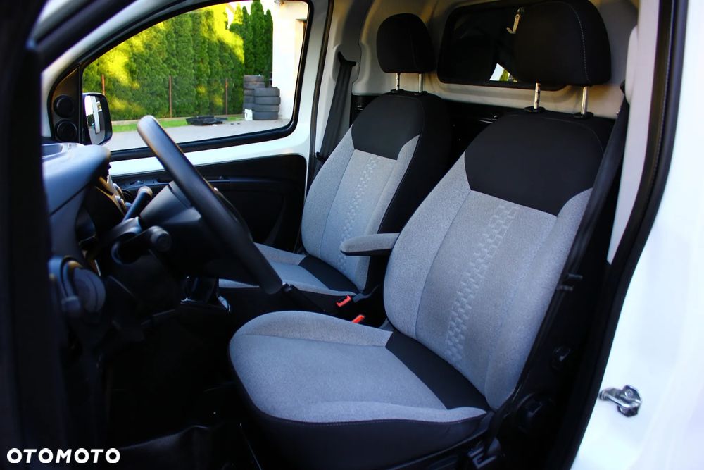 Fiat FIORINO 1.3MJ 80KM 2 OSOBOWY BLASZAK AUTO PERFEKT JAK NOWE 73 TYS KM FV23% - 24