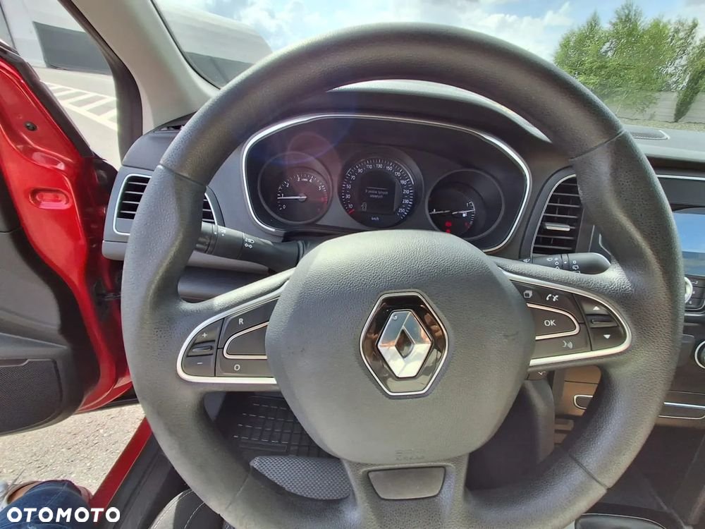Renault Megane 1.3 TCe FAP Life - 37