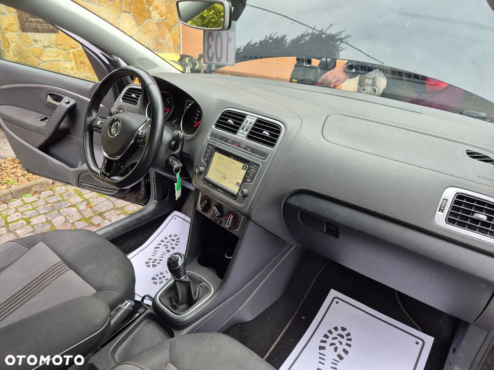 Volkswagen Polo 1.4 TDI Blue Motion Technology Allstar - 12