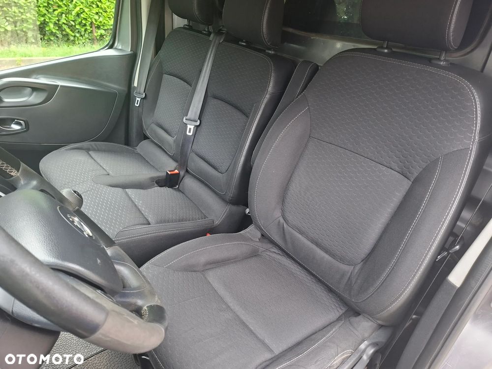 Opel Vivaro - 29