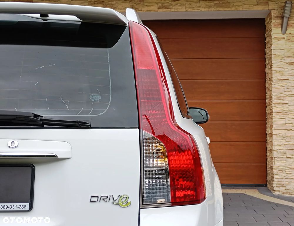 Volvo V50 DPF D2 Summum - 31