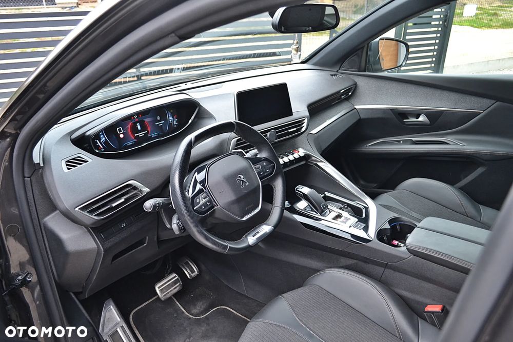 Peugeot 3008 1.5 BlueHDi GT S&S EAT8 - 17