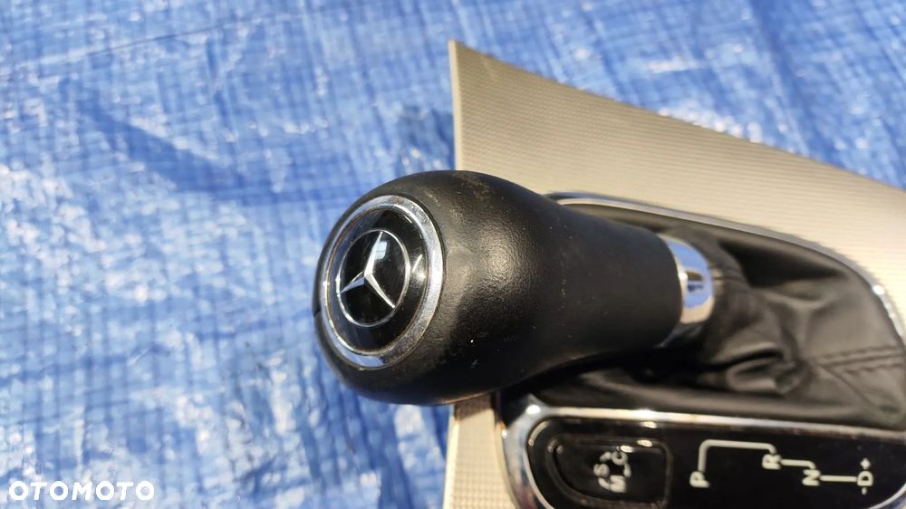DEKORY CARBON RAMKA BIEGÓW GAŁKA MIESZEK PANEL AWARYJNYCH KOMPLET A2032671811 A2092670088 A2096890031 MERCEDES CLK W209 LIFT AMG - 6